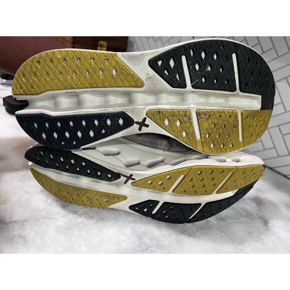 On Cloudsurfer Max Men’s 13 Wide Running Shoes Gray Gold Cushioned Road Sneakers